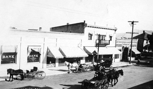 Street scene in Lankershim, Calif. postcard, circa 1916