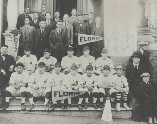 Florin Japanese American baseball team with community members