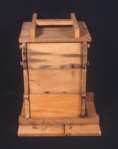 Three-tier rice steamer