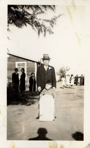 Asataro Nakano with grandson, Kenji Matsuda