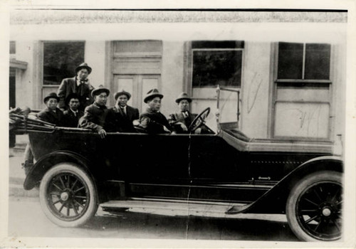 Young men of Florin in automobile