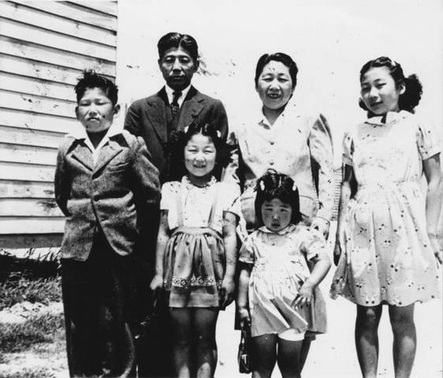 Fred and Ruby Nakano with children in Seabrook, New Jersey