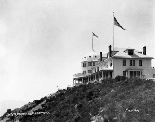 Side view of Echo Mountain House