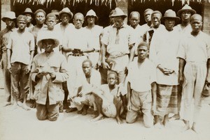 Christian group, Congo, ca. 1920-1930