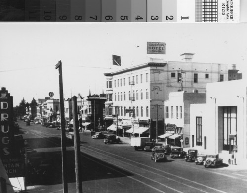 South on Chester Avenue from 20th Street