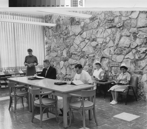 Doctors and nurses using Kern Medical Center Library