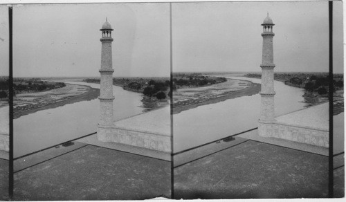 Minaret of Taj Mahal, Agra, India