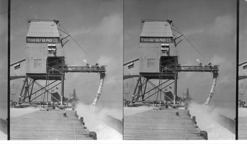 Barge loading tipple. Galveston, Texas