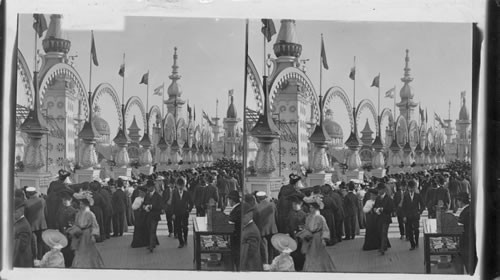 View misidentified on file image. "St. Louis Fair" [Incorrect - 26-RWP] "Luna Park, Coney Island, N.Y." [1-X76102]