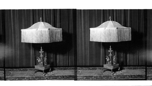 [Table & lamps]