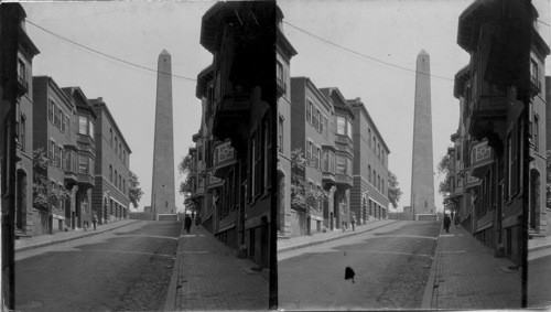 Bunker Hill Monument from Monument Ave. Boston, Mass