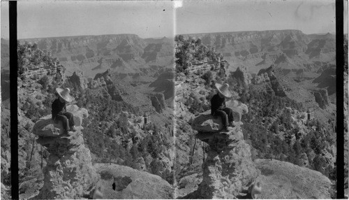 Young mountaineers - a dangerous playground. Grand Canyon, Arizona