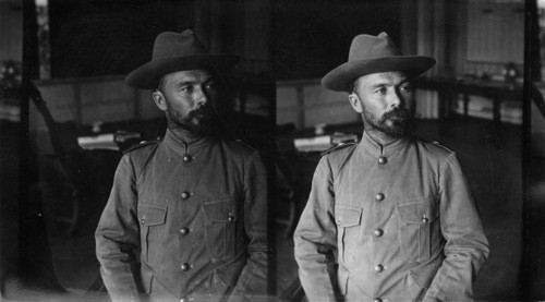 Our nations hero, the brave Kansas boy, General Funston, Philippines - [BWK 13519 (c.1900) EWE 5/83]