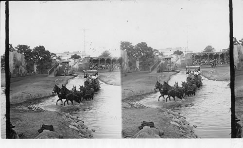 Covered Wagon, St. Louis World's Fair, Missouri