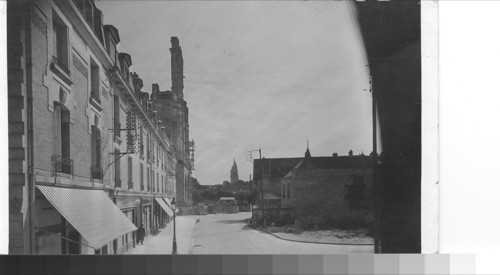 Soissons. Reconstruction work greatly retarded. Single of wide separation negatives 9 this has mate to match)