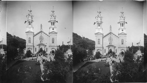 Ste. Anne de Beaupre, Canada's miracle working shrine, with a Throng of Pilgrims - Quebec - Canada