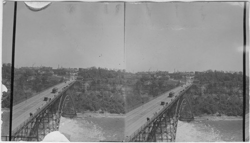 Upper bridge, Niagara Falls from Canadian Side