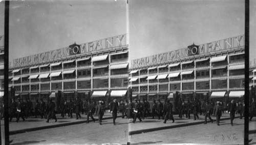 Employees Leaving the Ford Motor Company Factory, Detroit, Mich