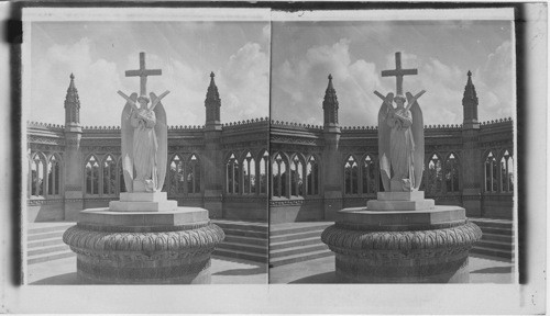 Meeting Memorial at the well, Cawnpore, India