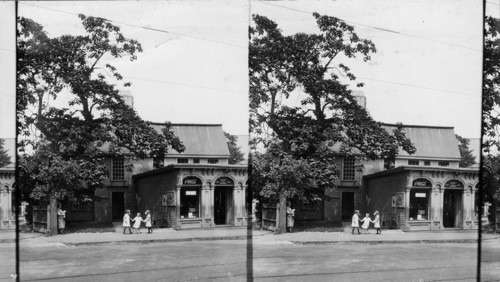 Old Witch House, Salem, 1635 (front). Oldest House in Salem