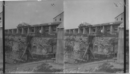 Face of the Quarry, Portland Cement Works, Point Ann, Ont