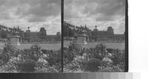 Gardens of the Louvre. Paris