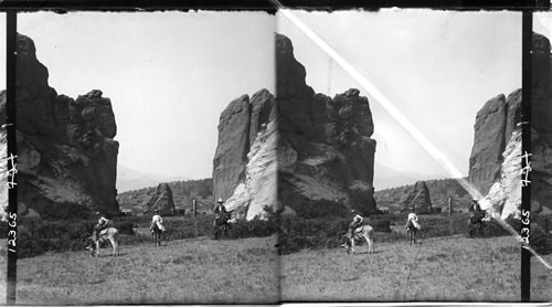 Gateway to Garden of the Gods