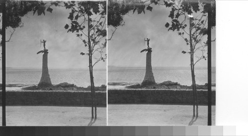 Monument to first American soldiers landing in France, St. Nazaire