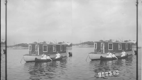 A house boat on the river. New York State