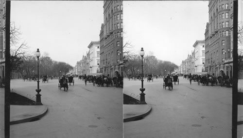 Entrance to Central Park. Fifth Ave. and 59th Street. N.Y. City