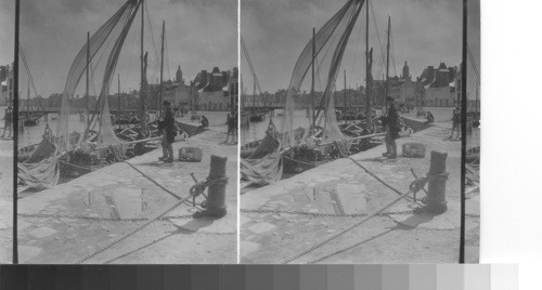 Le Croasic [Le Croisic] - sardines fishing boats - France. Brittany