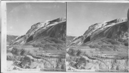 Cleopatra Terrace of the Mammoth Hot Springs