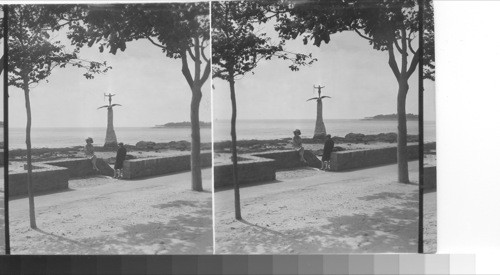 Monument to first American soldiers landing in France, St. Nazaire