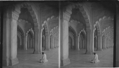 Interior of Pearl Mosque, Agra, India