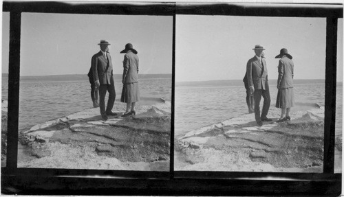 President and Mrs. Coolidge at Jim Bridgers Fishing Pot on shore of Lake Yellowstone, Yellowstone Park