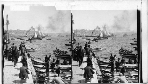 Freighters, Ferries- and ocean liners on Golden Horn, N. to Galata. Turkey