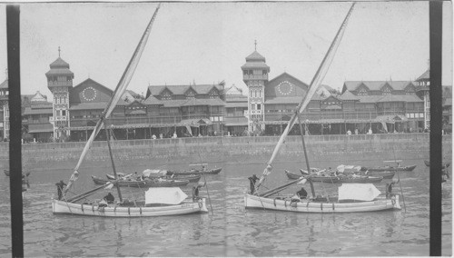 North to Bombay Yacht Club. Bombay, India