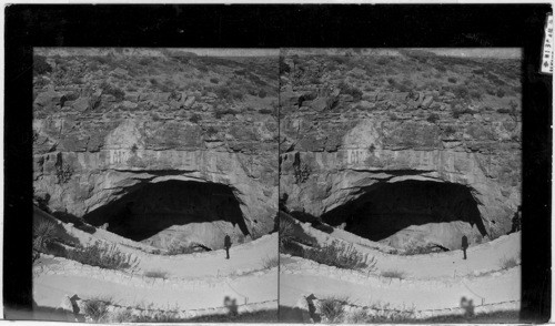 The entrance to the caverns, Carlsbad Caverns National Park, New Mexico