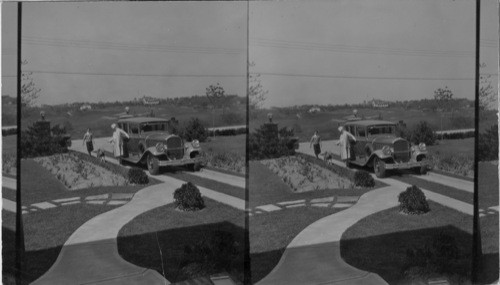 Home of Mr. Moss, Pittsburgh, Pa. Scene from doorway looking north