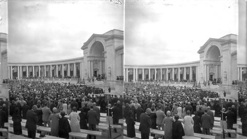 Memorial Services given by the G.A.R. Veterans at the Memorial Amphitheater, Arlington National Cemetery, Arlington, VA. May 30, 1928