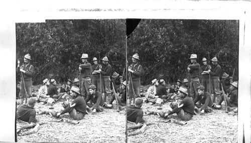 Philippine Islands. A short rest on the fighting line, Malabon