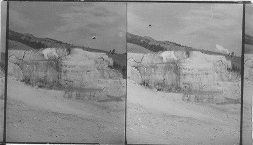 Minerva Terrace. Yellowstone National Park. Wyoming