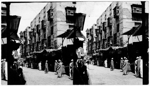 Likket-el-Tagelleh (Street Scene). Cairo, Egypt