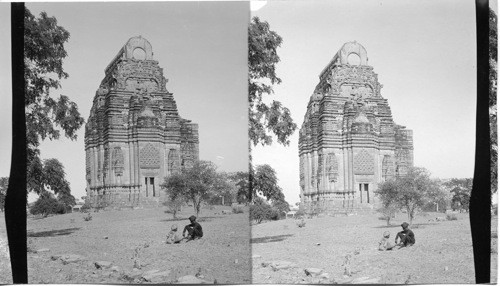 N. E. to Lali Mandir - Gwalior. India