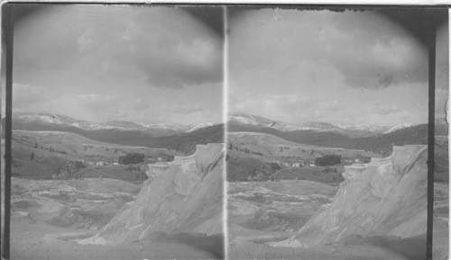 Old Mammoth Spring Hotel and Minerva Terraces, Yellowstone National Park