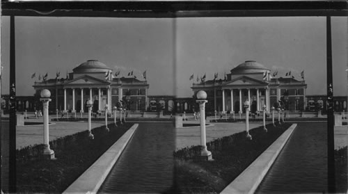 Stately Auditorium Building with its beautiful surroundings. Jamestown Exposition, VA