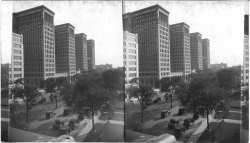 W.S.W. to General Motor Bldg. in W. Grand Blvd., Detroit, Mich. Mammoth Bldg. Housing Administration Offices of the General Motors, Detroit, Mich. (give it #26513 Use for #379 World Tour)