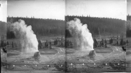 Lone Star Geyser, Yellowstone National Park