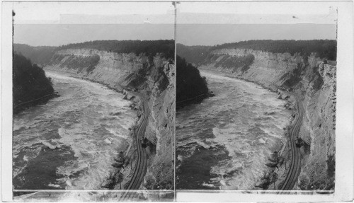 Looking down on the deep gorge of Niagara - seething river from Cantilever Bridge. Niagara. N.Y