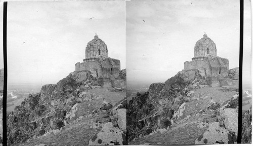 Ancient temple of Tukht-i-Suleiman - Srinagar, India